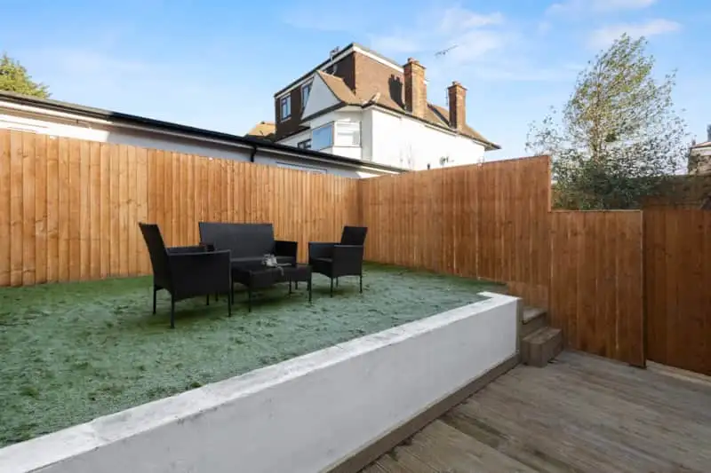Star London Vivian Avenue 3-Bed Oasis with Garden